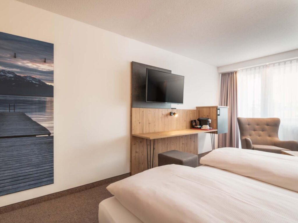 Blick in das Doppelzimmer im Bayerischer Hof in Prien